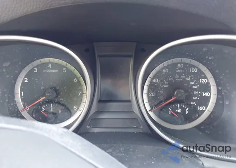 2015 Hyundai Santa Fe Sport 2.4L z USA, uszkodzony, nr VIN 5XYZT3LB5FG270194